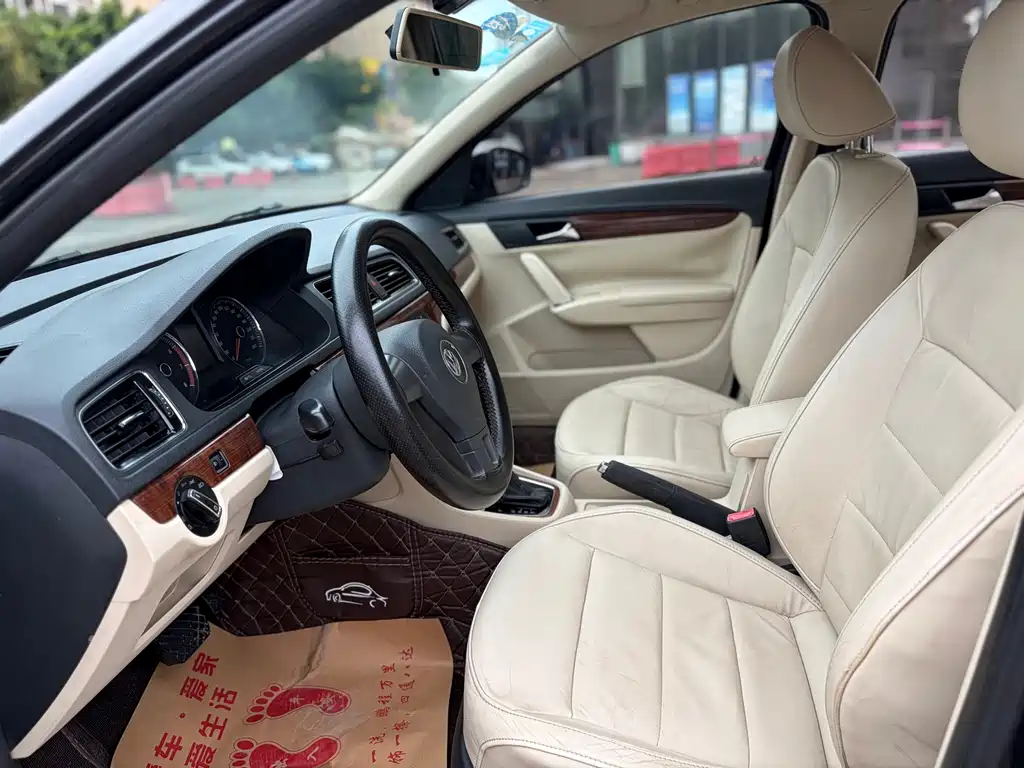 Lavida 1.4 TSI DSG Comfort