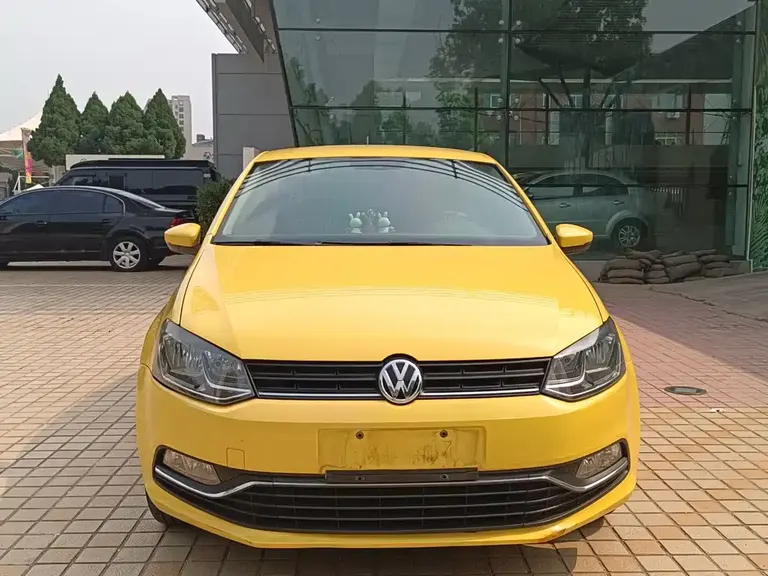 Volkswagen Polo 1.4 L Auto Comfort