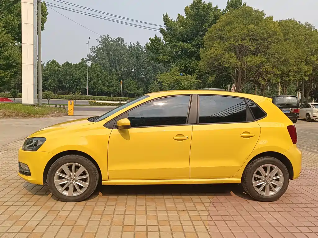 Polo 1.4 L Auto Comfort