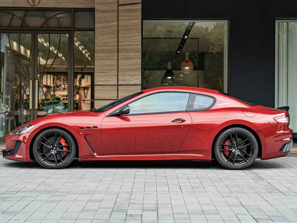 GranTurismo 4.7 L MC Stradale