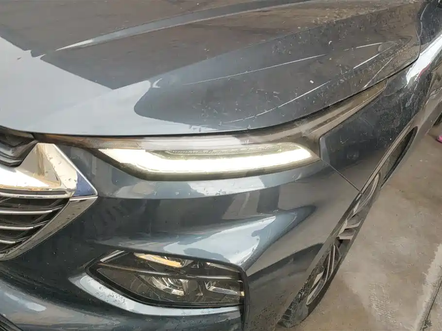 Wuling Victory 1.5 T CVT Distinguished
