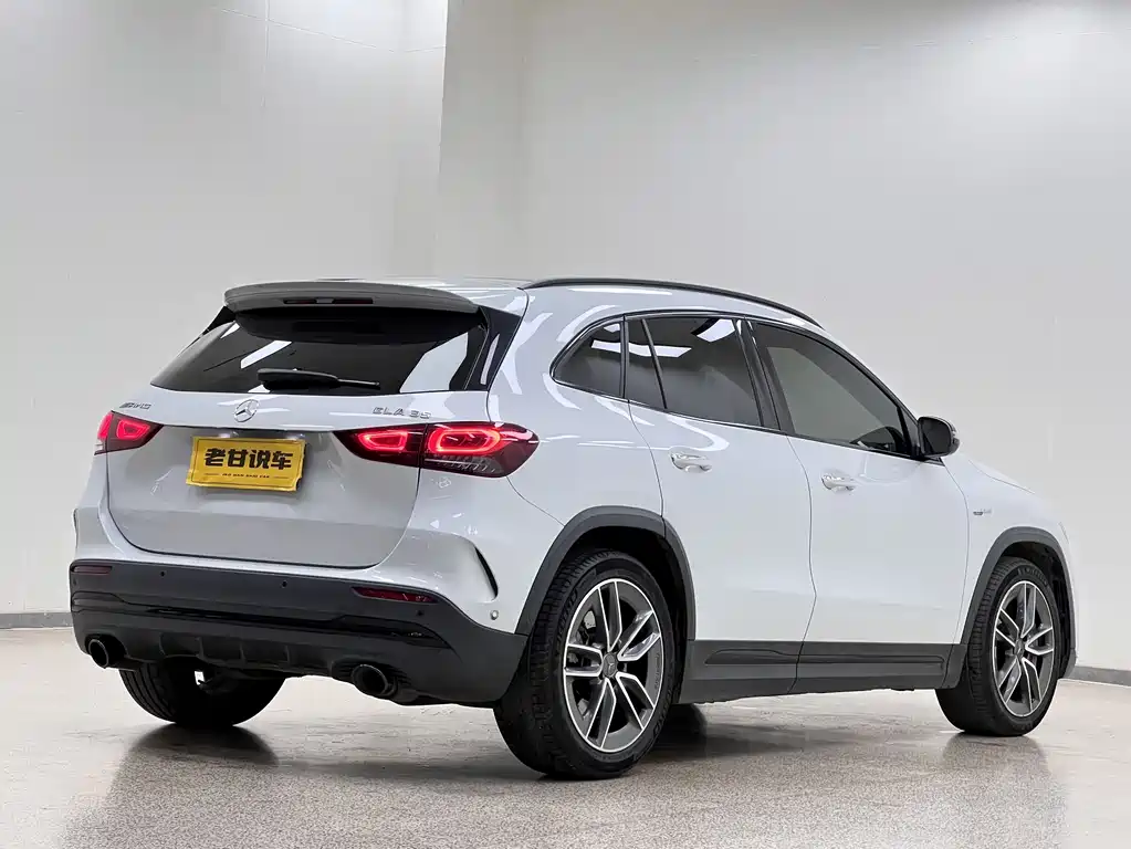 Mercedes-Benz GLA AMG AMG GLA 35 4 MATIC