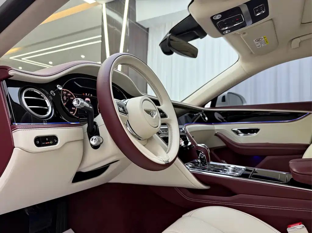 Flying Spur V8 Edition 8