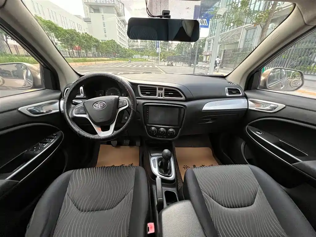 Junpai D60 骏派D60 2015款 1.5 L 手动舒适型