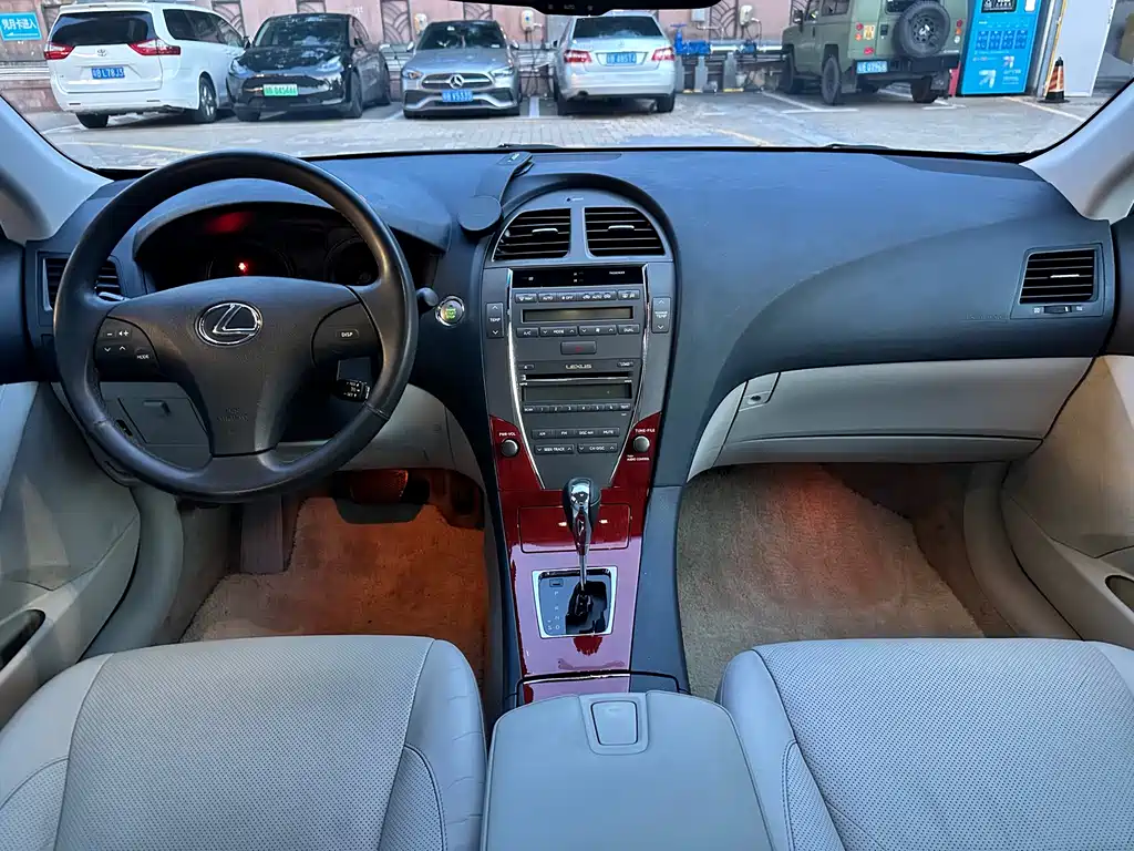 Lexus ES 350