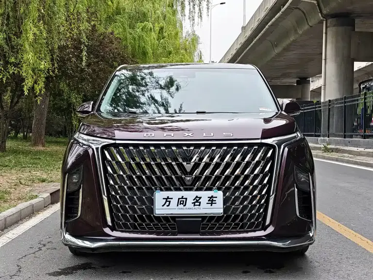 Maxus G90 2.0 T Interstellar 7-seat