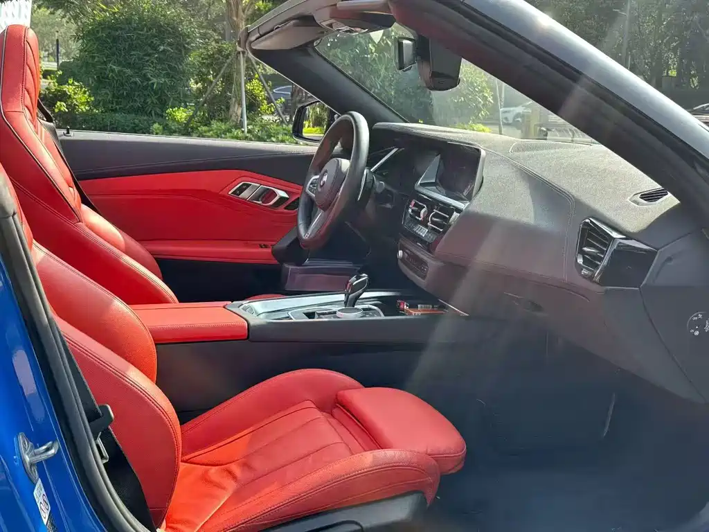 BMW Z4 sDrive 25 i M Sport Package