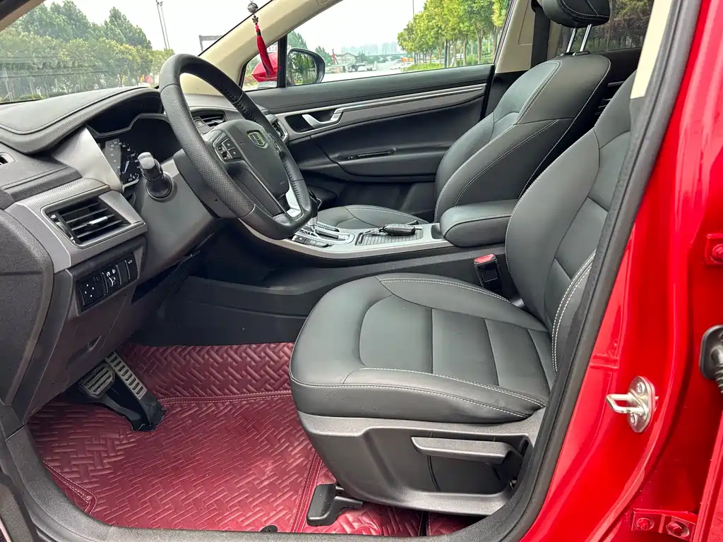 Emgrand GS Leading Trend 1.4 T Auto Leading Style Connected