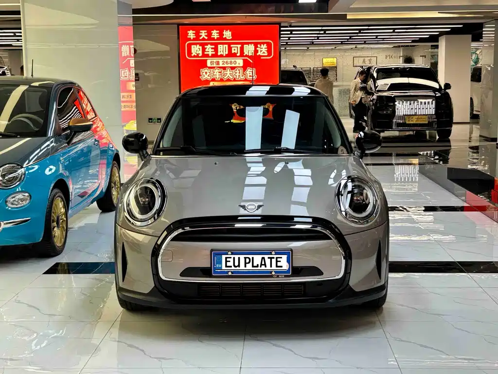 MINI Facelift 1.5 T COOPER Artist