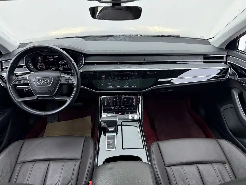 Audi A8 A8 L 55 TFSI quattro Launch Elite