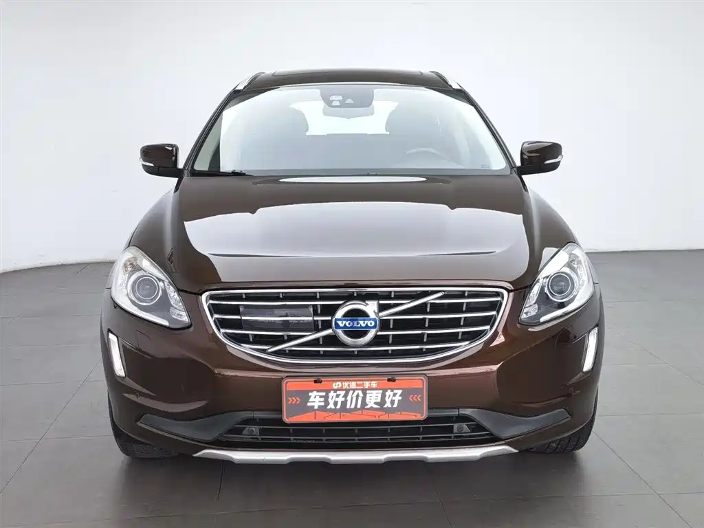 Volvo XC60 T5 AWD Smart Vision