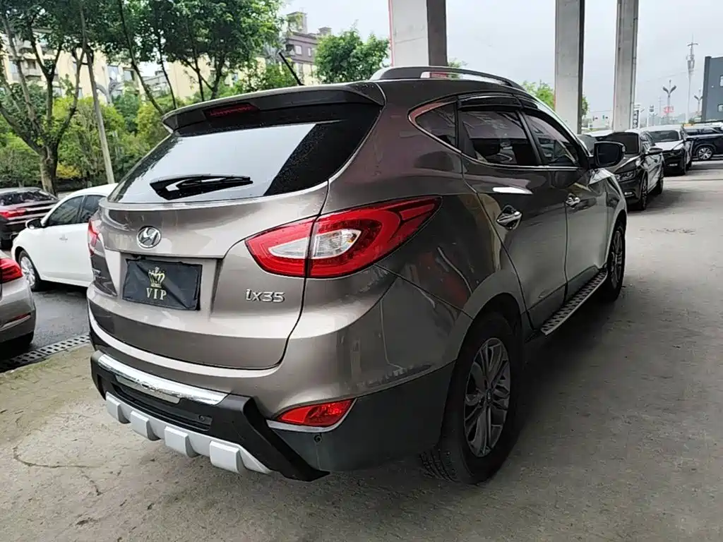 Hyundai ix35 2.0 L Auto 2 WD Intelligent CN-IV