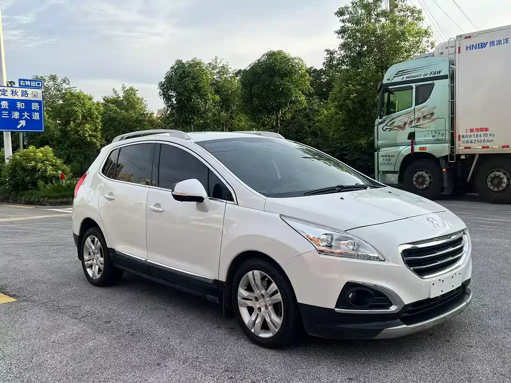 Peugeot 3008 2.0 L Auto Trendy