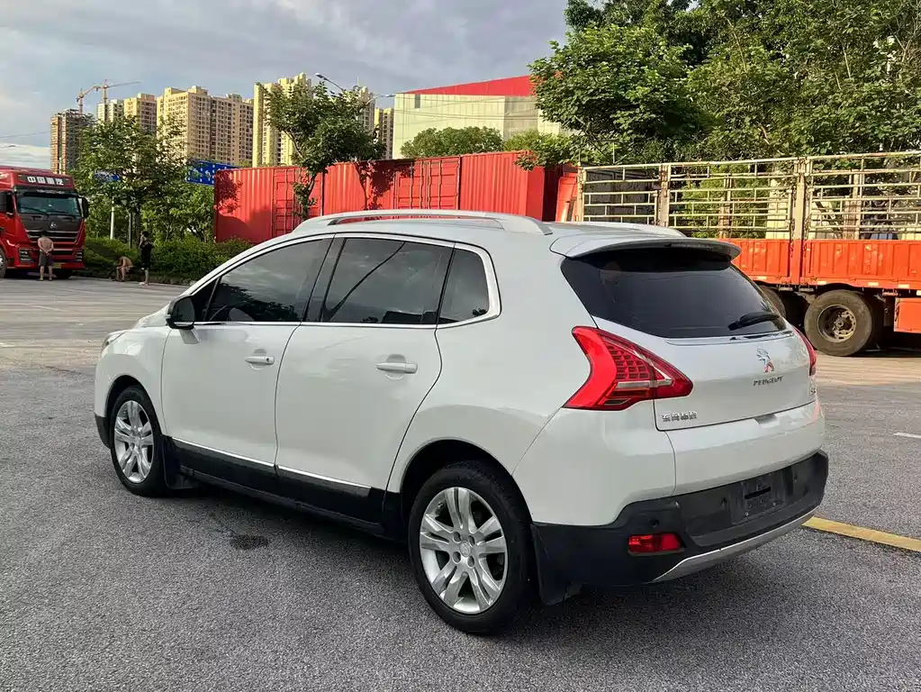 Peugeot 3008 2.0 L Auto Trendy