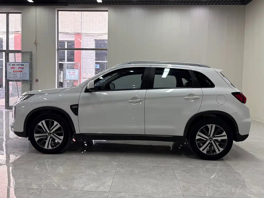 ASX 2.0 L CVT Smart Leading