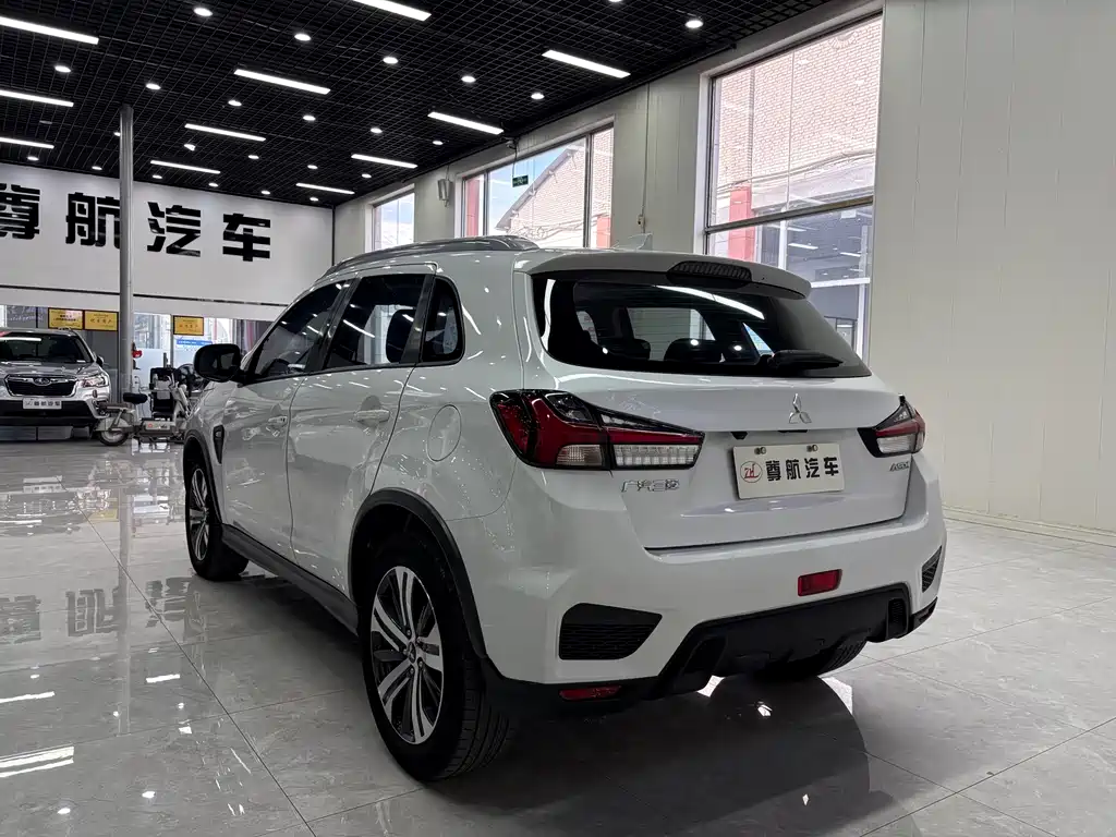ASX 2.0 L CVT Smart Leading