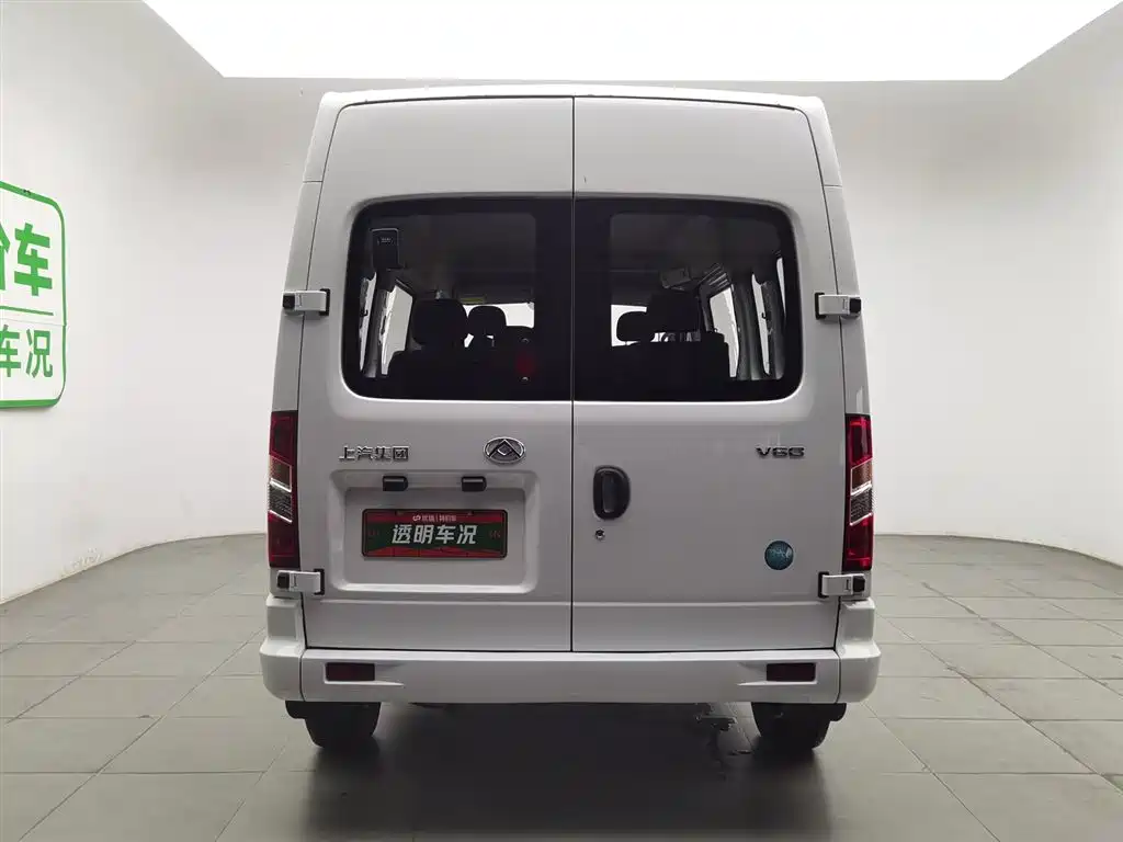 Xintu V80 新途V80 2021款 2.0 T 手动经典傲运通127 PS中轴中顶6/7/8/9座