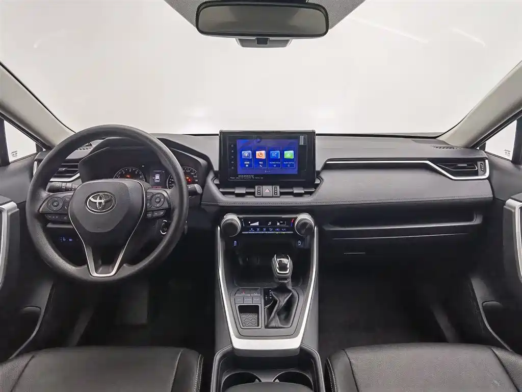 RAV4 2.0 L CVT 2 WD Urban