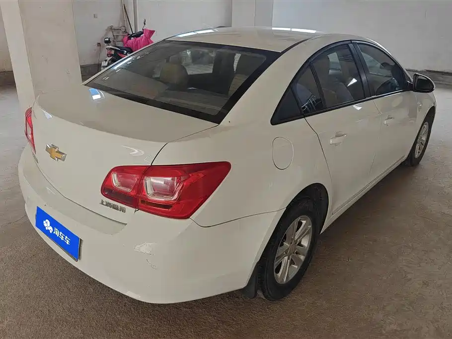 Cruze 1.5 L Classic SL MT