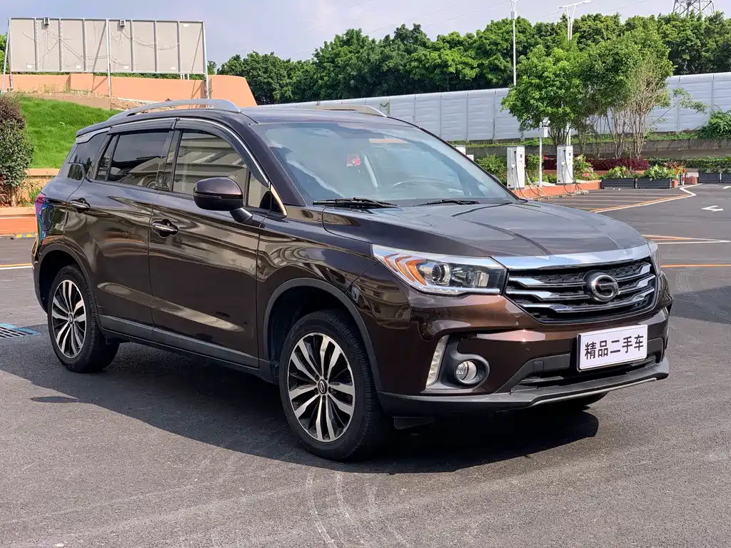 GAC Trumpchi GS4 235 T G-DCT Luxury