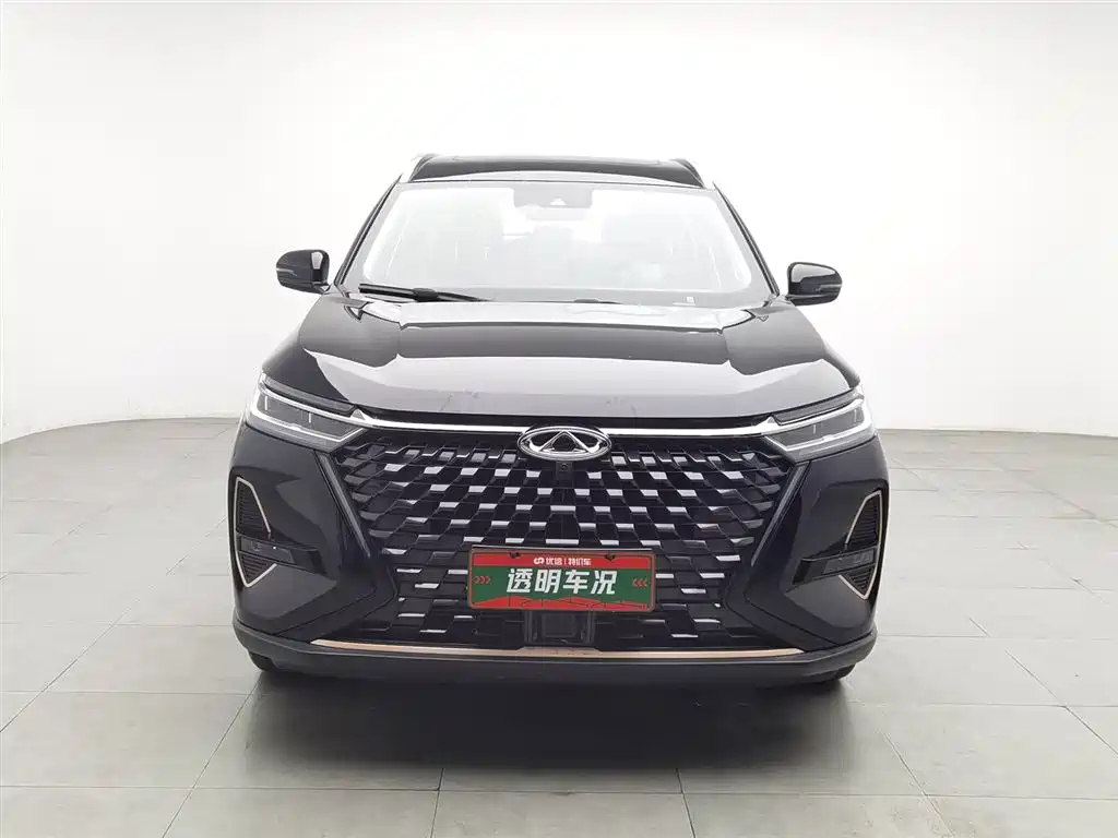 Tiggo 8 PRO 290 T 2 WD Ocean 5-seat