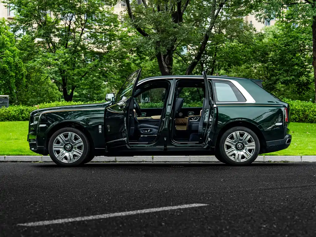 Cullinan 4-seat