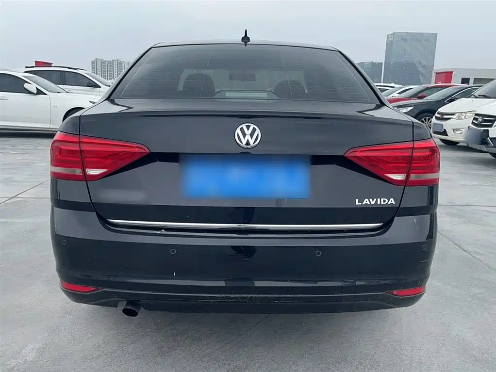 Lavida 1.6 L Manual Comfort