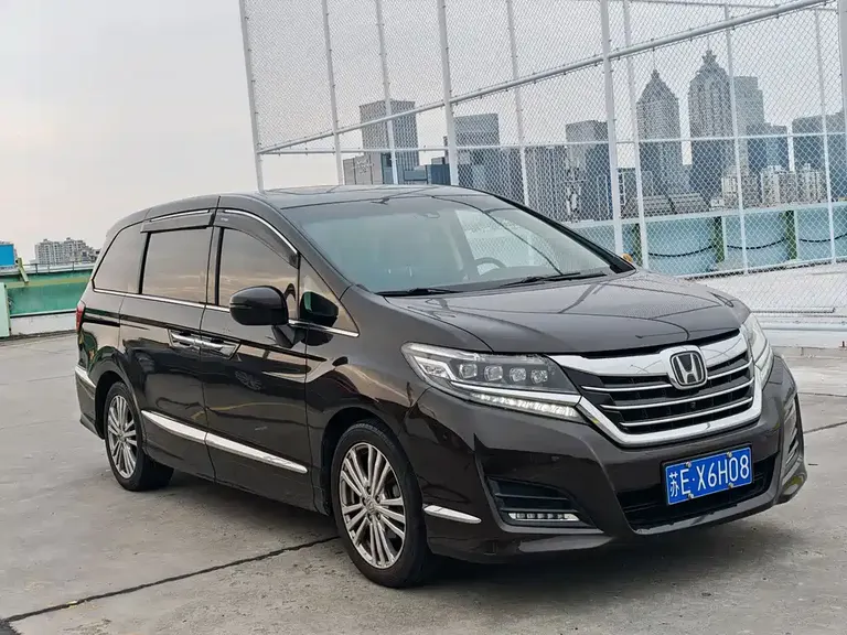 Honda Elysion 2.4 L Supreme