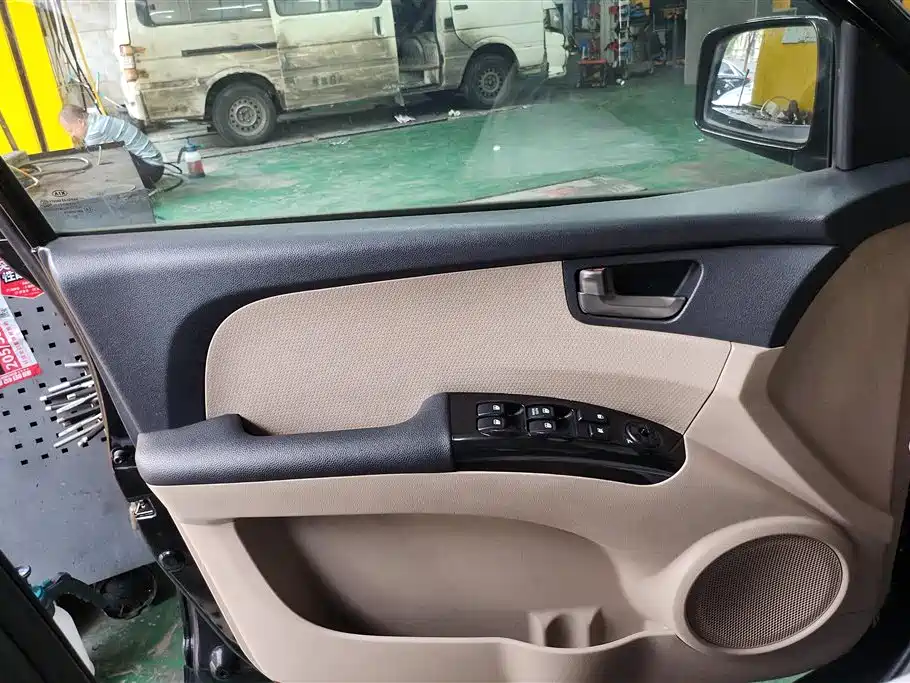 Sportage 2.0 L Auto 2 WD GL