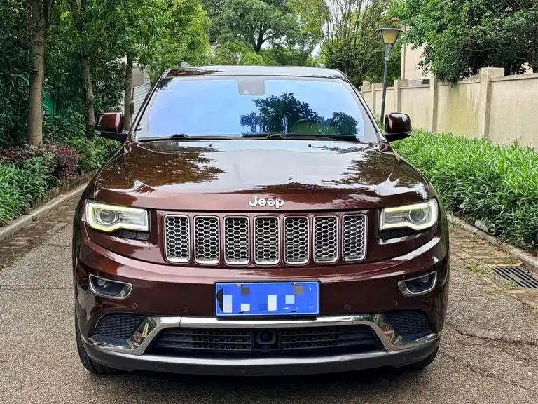 Jeep Grand Cherokee (Import) 大切诺基(进口) 2014款 3.6 L 旗舰尊悦版