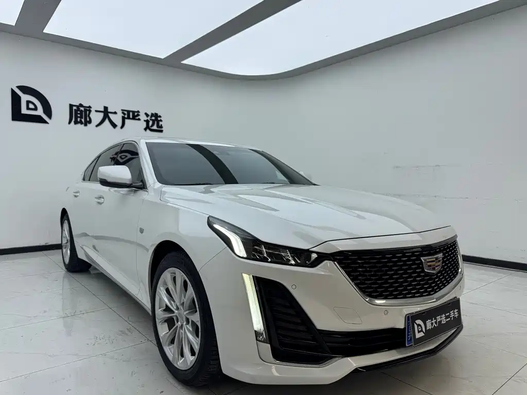 Cadillac CT5 28 T Luxury (Standard)