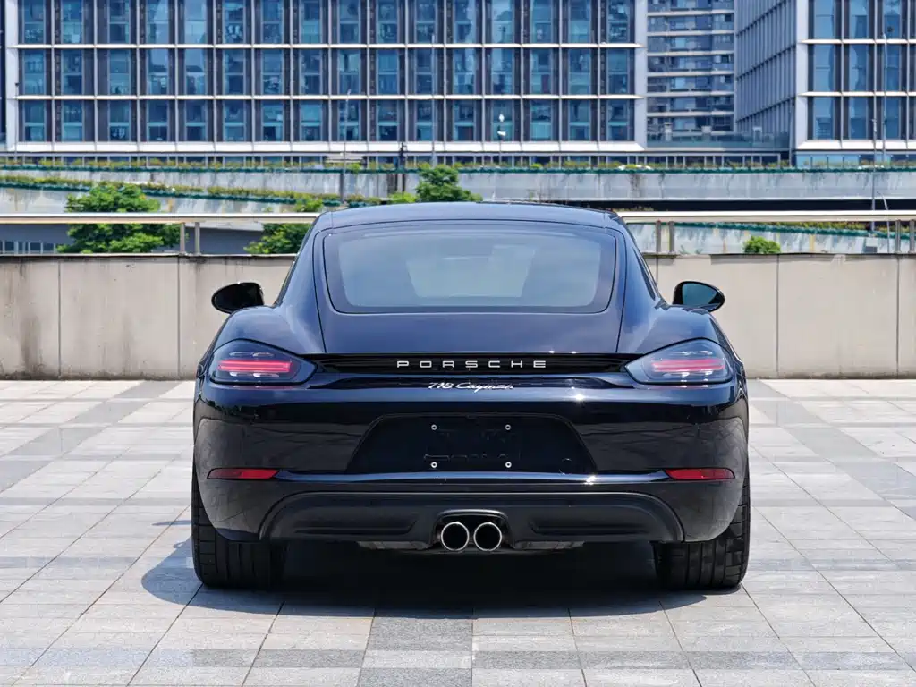 Porsche 718 Cayman 2.0 T