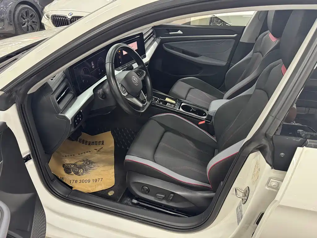 Lamando Lamando L 280 TSI DSG Dazzle Hot