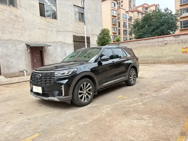 Ford Explorer EcoBoost 285 4 WD Style plus 6-seat