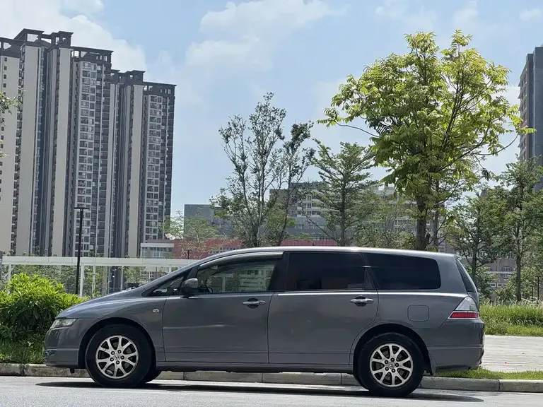 Honda Odyssey 奥德赛 2007款 2.4 L 豪华版