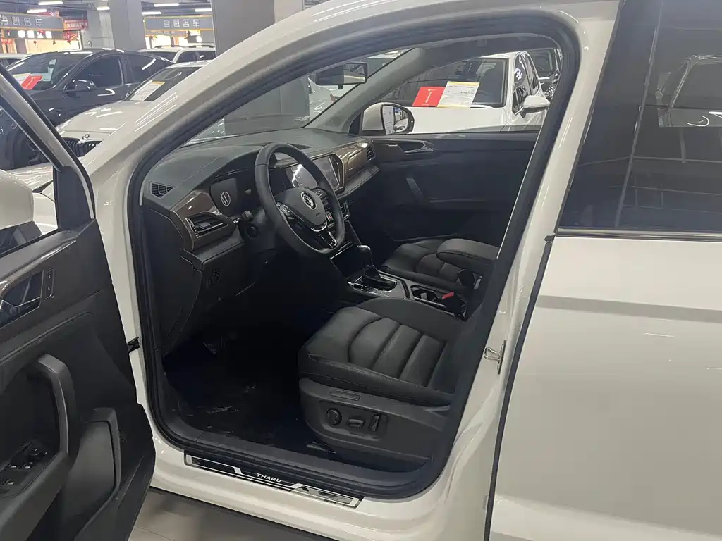 Tharu 280 TSI 2 WD Luxury
