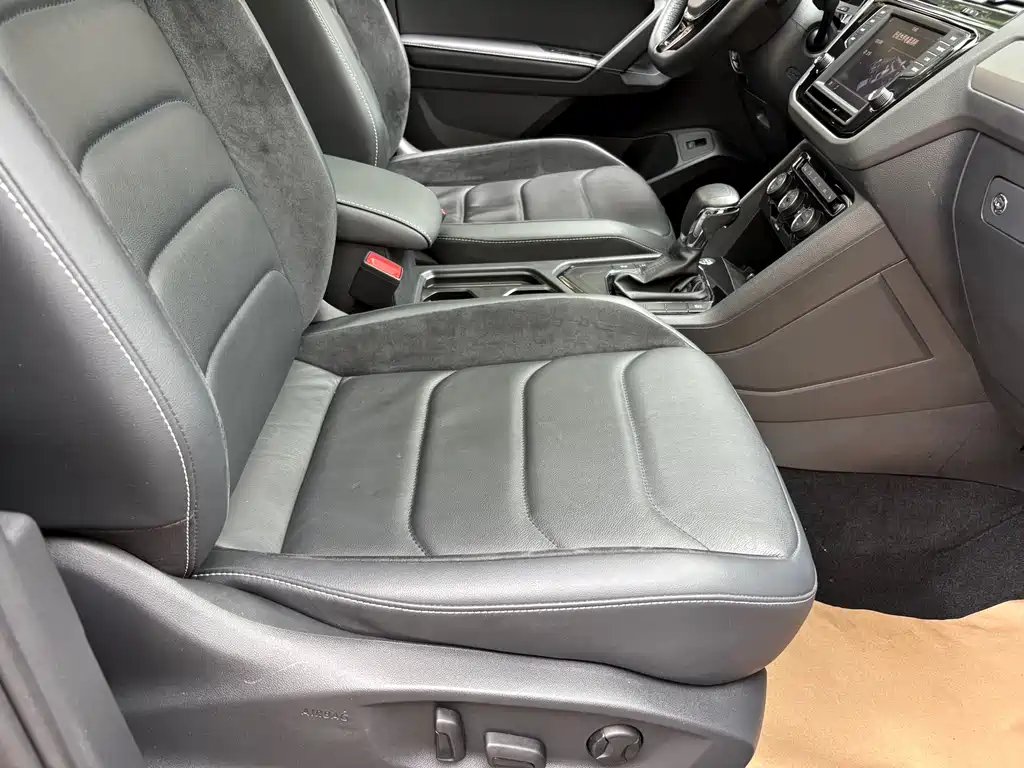 Tiguan L Facelift 380 TSI Auto 4 WD Luxury