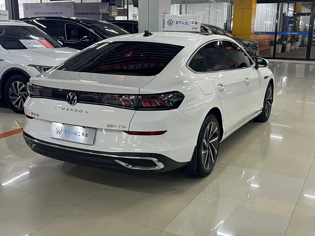Lamando Lamando L 280 TSI DSG Super Hot Flagship