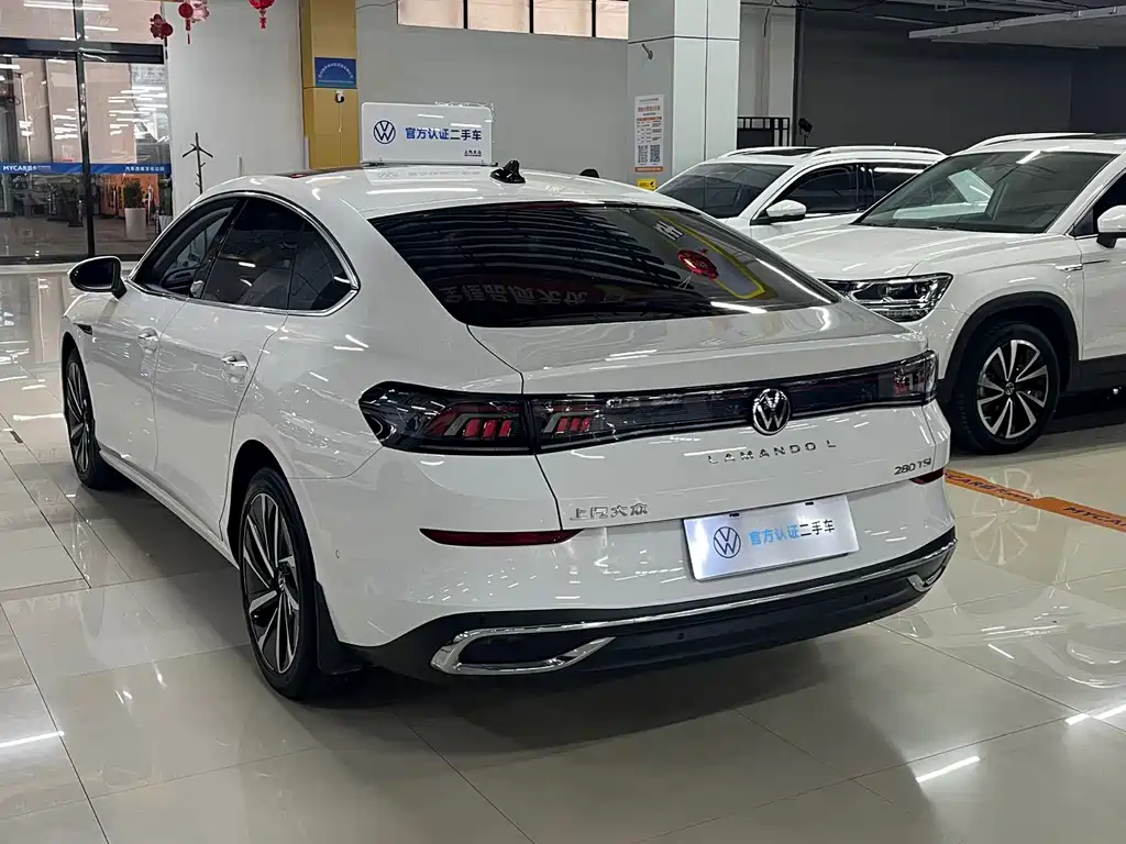 Lamando Lamando L 280 TSI DSG Super Hot Flagship