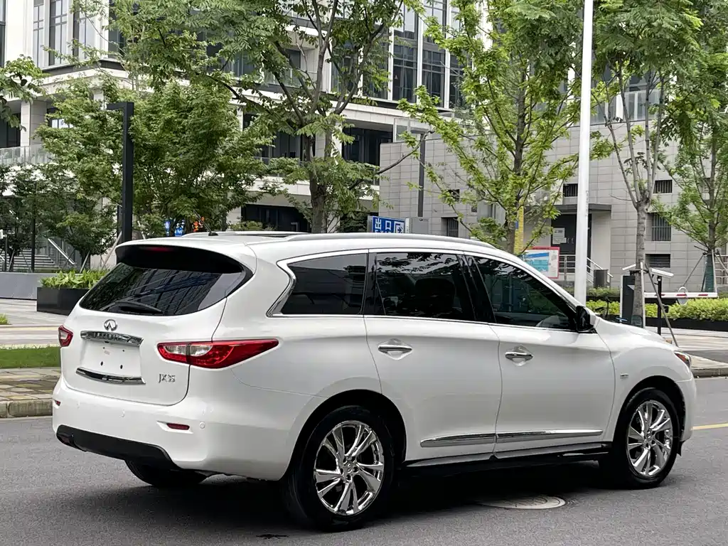 Infiniti JX JX35 4 WD All-round