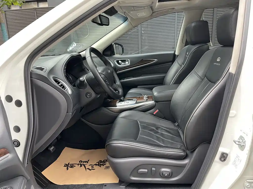 Infiniti JX JX35 4 WD All-round
