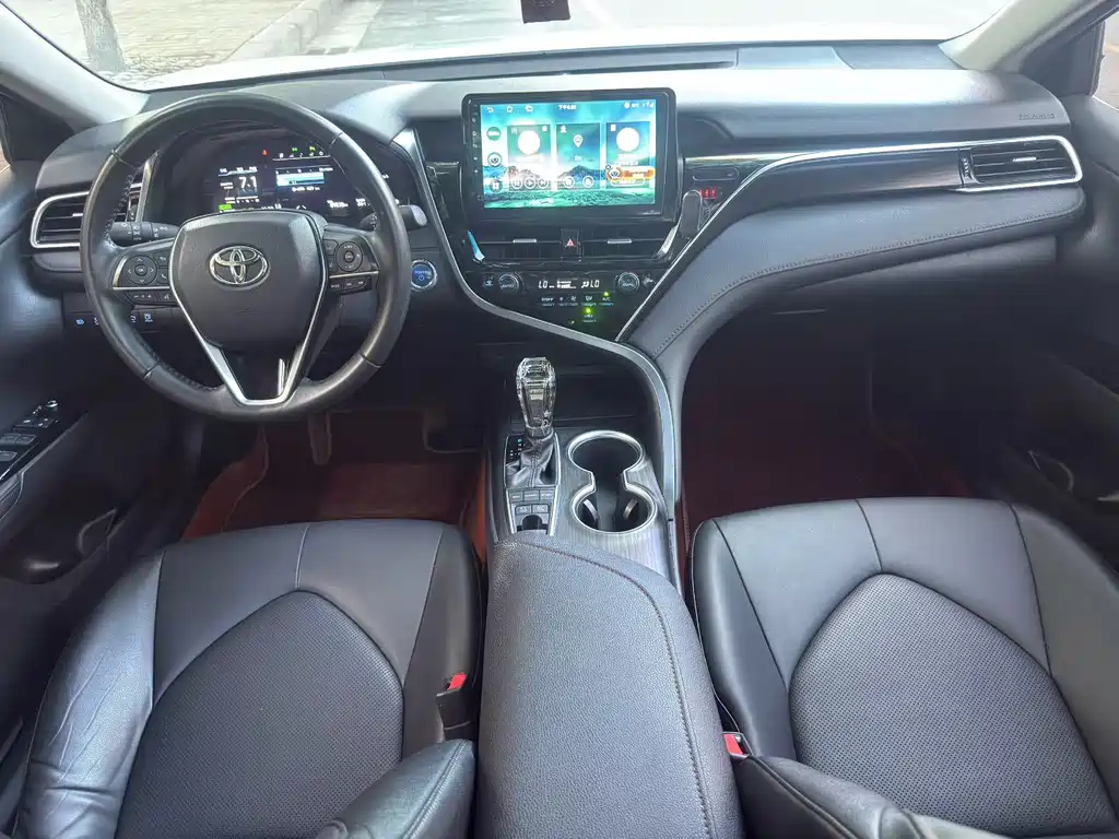 Camry Dual Engine 2.5 HG Luxury