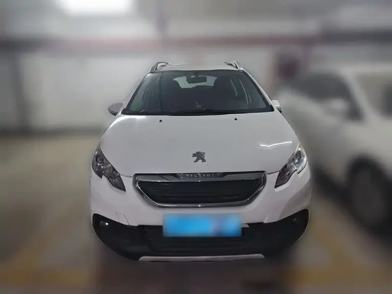 Peugeot 2008 2014 1.6 L Manual Trendy