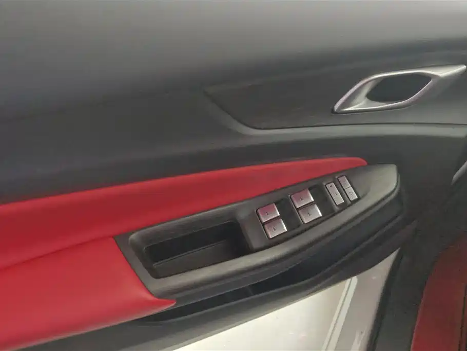 Changan CS55 PLUS 2 nd Gen 1.5 T DCT Distinguished