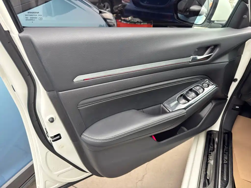 Teana 2.0 T XL Upper AD1 Smart Enjoyment Navigator