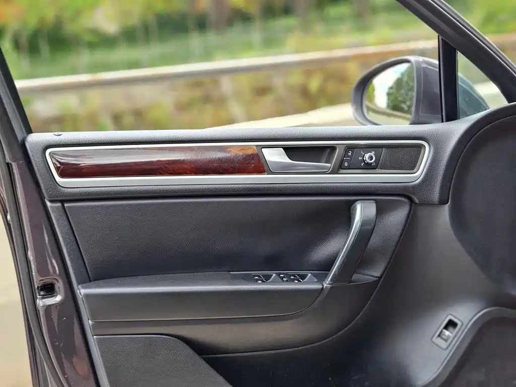 Touareg 3.0 TDI Diesel Standard Config