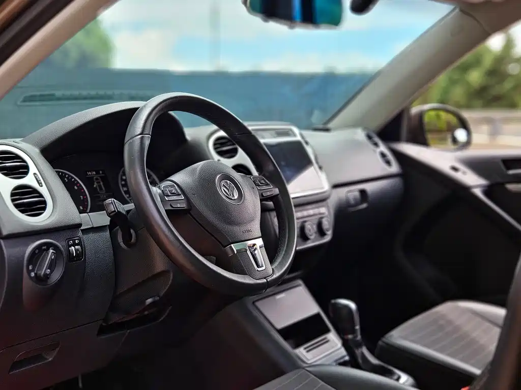 Tiguan 途观 2015款 1.8 TSI 自动四驱风尚视野版