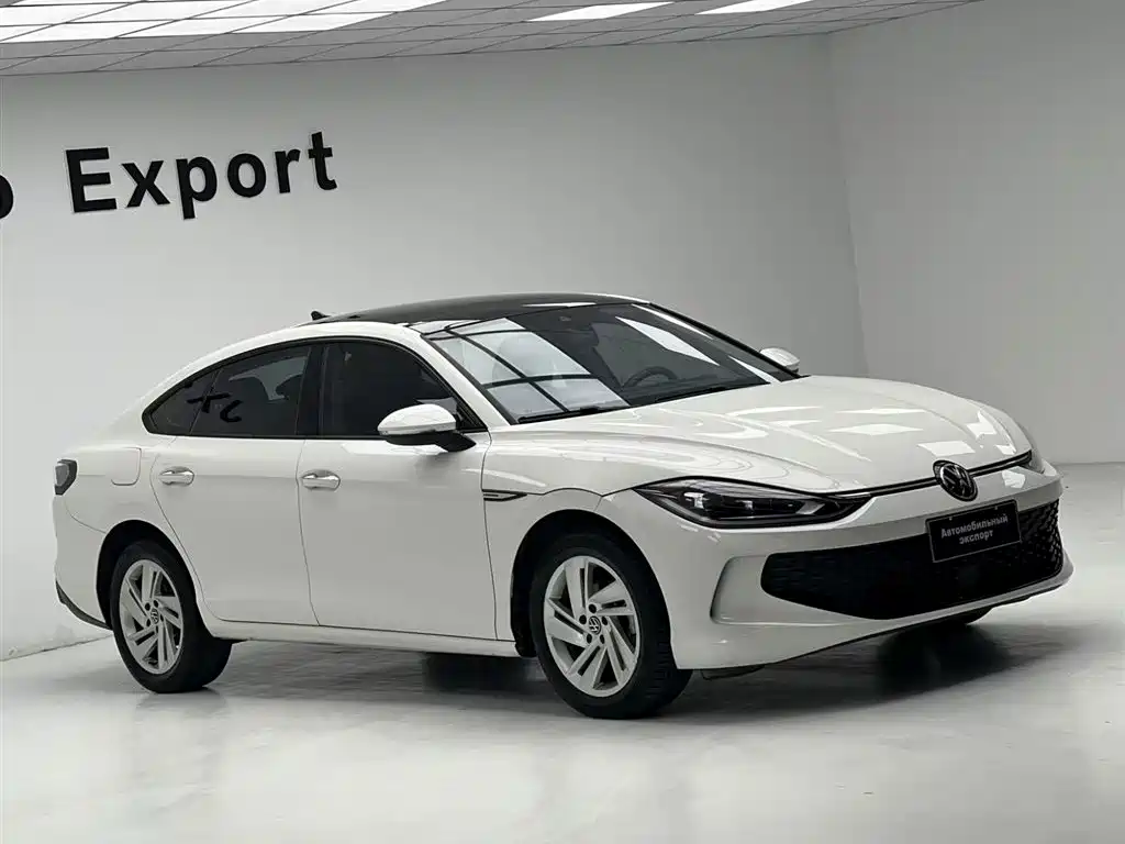 Lamando Lamando L 280 TSI DSG Dazzle Hot