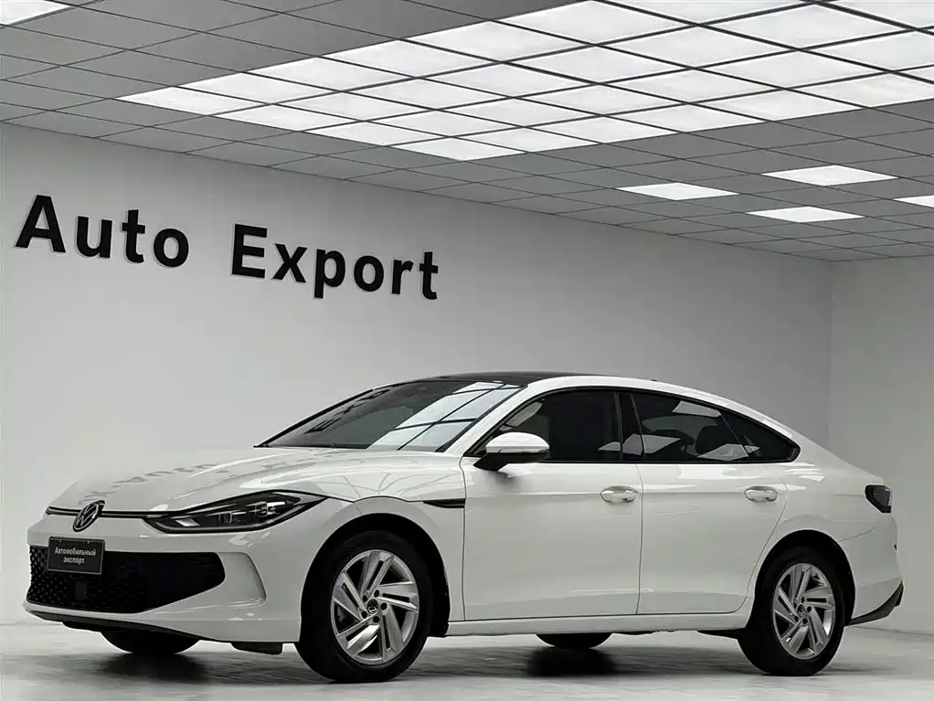 Lamando Lamando L 280 TSI DSG Dazzle Hot