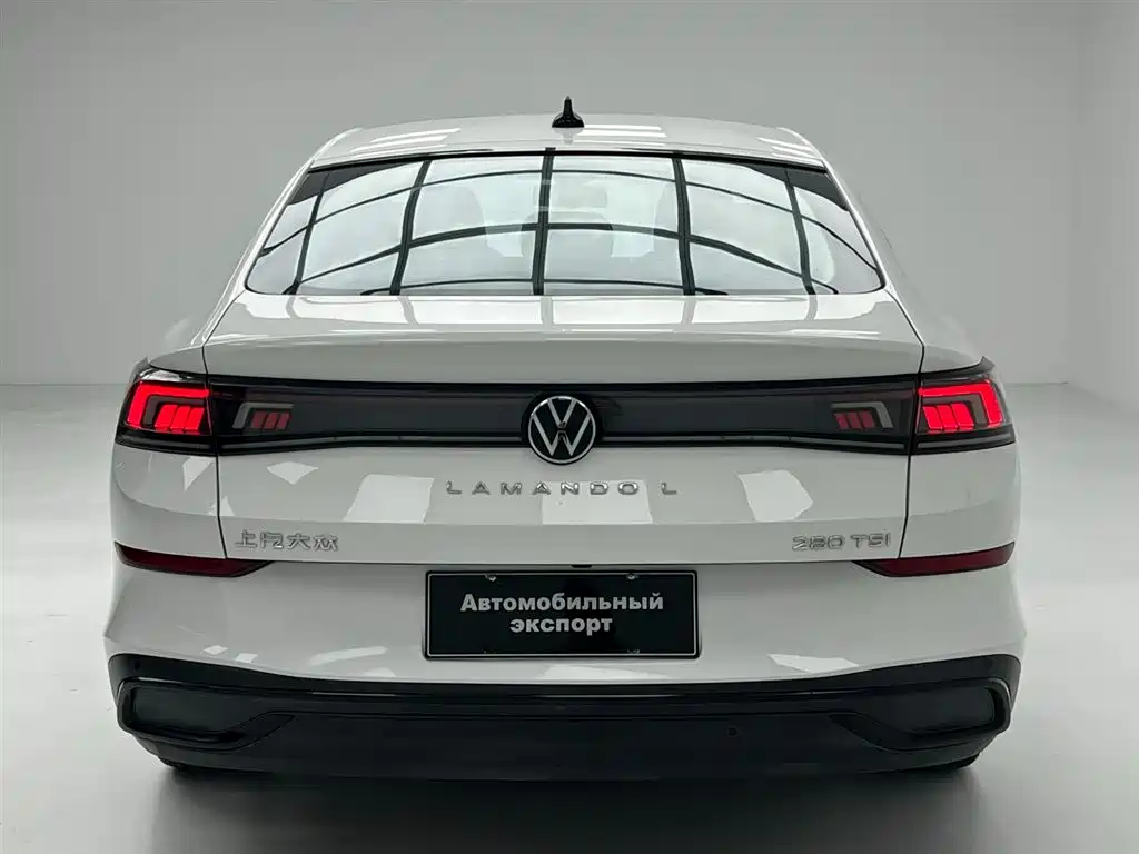 Lamando Lamando L 280 TSI DSG Dazzle Hot